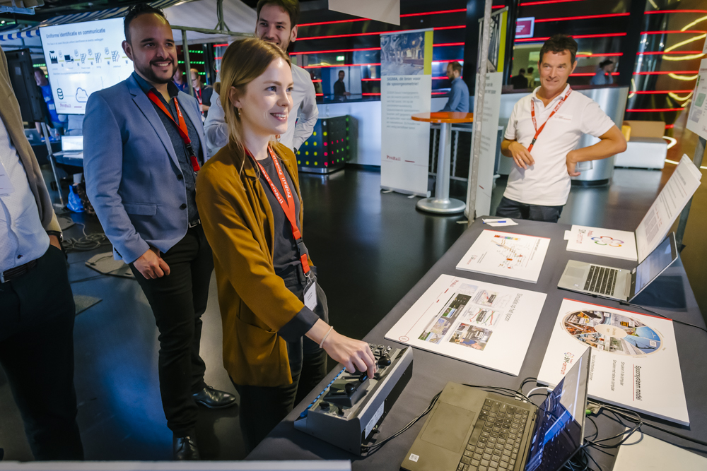 Afbeelding van een bezoeker van het spoordata congres